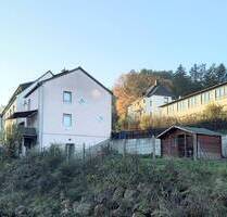 Rodalben! TOP Wohnhaus mit Balkon, Terrasse, Garten, Garage und ca. 40 m² Ausbaupotenzial im Dachstudio, in Rodalben (Pirmasens)