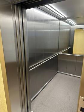 Aufzug.jpg - 