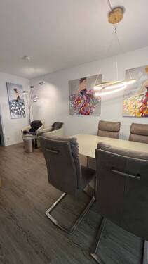 Platz für liebe Gäste.jpg - 2-Zimmer-Wohnung - möbliert - Balkon - mit Duplex-Garage in Nürnberg Steinbühl