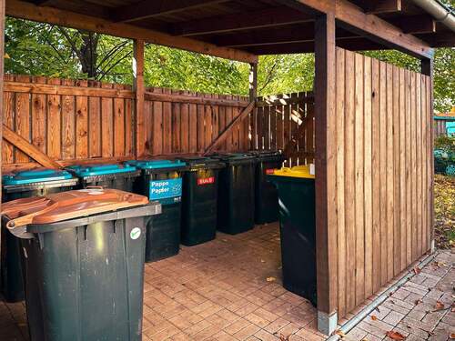 Müllplatz überdacht - 