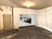 Toransicht Zugang zur Tiefgarage - Garage, Stellplatz in Leipzig