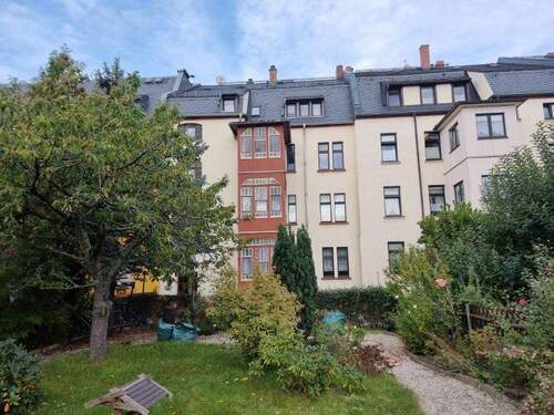 Hinteransicht - Wunderschönes Reihenmittelhaus mit 3 großen Wohnungen!