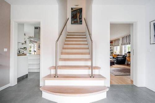 Eingang - 4 Zimmer Einfamilienhaus in Esens