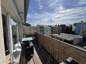Balkon - Tolle Dachgeschosswohung mit sonnigem Balkon im Herzen von Harburg