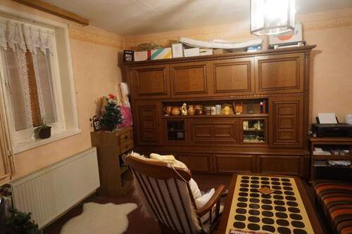 Wohnzimmer EG.JPG - 5 Zimmer Mehrfamilienhaus, Wohnhaus zum Kaufen in Naumburg