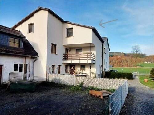 Vorderansicht Objekt - Charmantes Wohnen im Sauerland - 265.000,00&nbsp;EUR Kaufpreis, ca.&nbsp; 245,00&nbsp;m&sup2;&nbsp;Wohnfl&auml;che