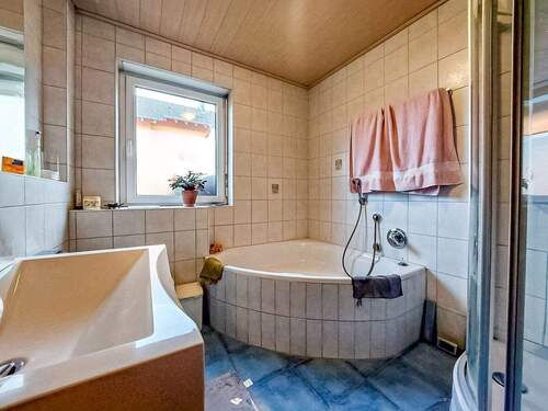 Badezimmer EG - 