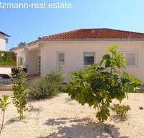 Freistehendes Erdgeschosshaus mit Garten - Vodice