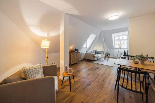 Wohnzimmer - Etagenwohnung mit 84,00 m&sup2; in Leipzig zum Kaufen