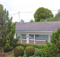 Bungalow mit Garage in Ebertshausen