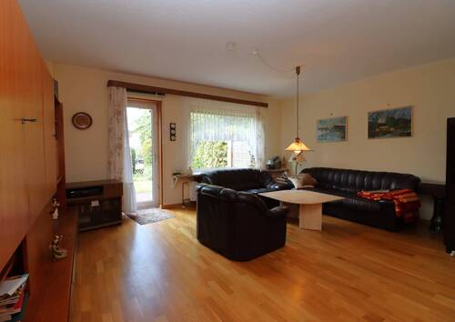 Wohnzimmer - 3 Zimmer Reihenmittelhaus zum Kaufen in Hamburg