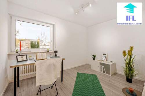 Kinder-/ Arbeitszimmer Bild 1 - 