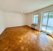 Hain: Ruhige 2 Zimmerwohnung mit Terrasse und Tiefgararge - Bamberg