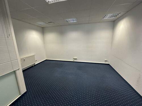 Büro - Büro zur Miete in Limbach-Oberfrohna