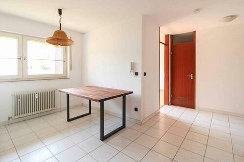 Essbereich - 3 Zimmer Etagenwohnung zum Kaufen in Stuttgart