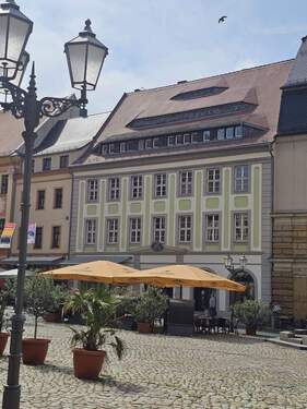 Hausansicht - Der perfekte Lagerraum - ideal auch als Archiv nutzbar!