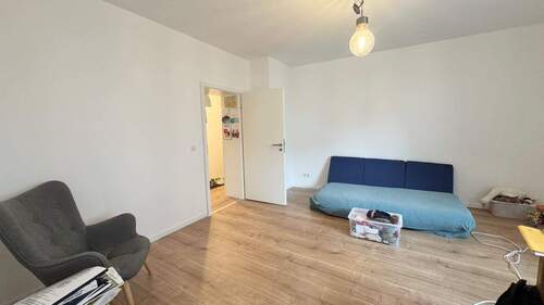 Wohnzimmer.jpg - Etagenwohnung mit 73,00 m&sup2; in Nürnberg zur Miete