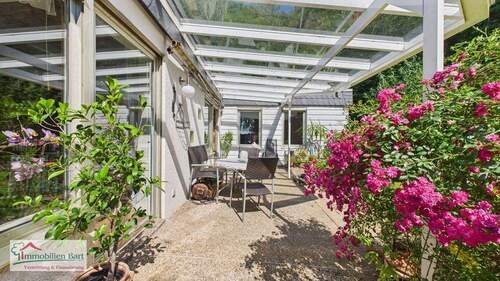 überdachte Terrasse - 