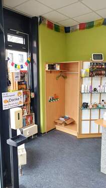 Garderobe Eingangsbereich.jpg - 