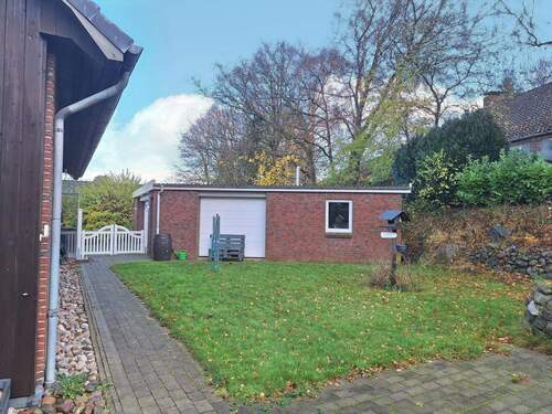 Pflegeleichter Garten - Einfamilienhaus mit 87,00 m² in Steinbergkirche zum Kaufen