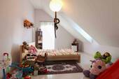 Kinderzimmer 2 - 