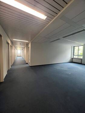 Bürofläche EG - Büro in Hallbergmoos