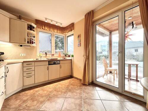 Zugang zum überdachten Freisitz - 