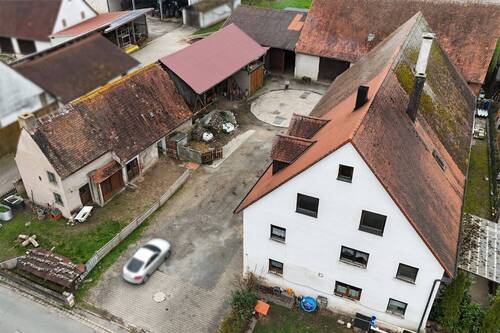 Außenperspektive - 7 Zimmer Mehrfamilienhaus, Wohnhaus in Kammerstein