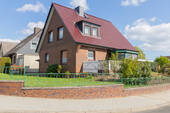 Straßenansicht - 