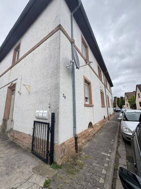 Außenansicht - Vielseitige Chance: Mehrfamilienhaus oder Mehrgenerationenhaus