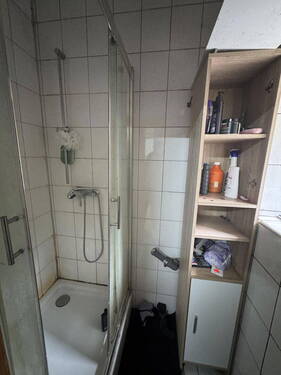 Erdgeschoss - Badezimmer - 