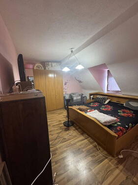 Dachgeschoss - Schlafzimmer - 