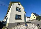 Seitenansicht - Einfamilienhaus mit 115,00 m² in Nauort zum Kaufen