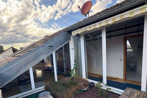 Dachterrasse/Balkon II - 3 Zimmer Etagenwohnung in Augsburg