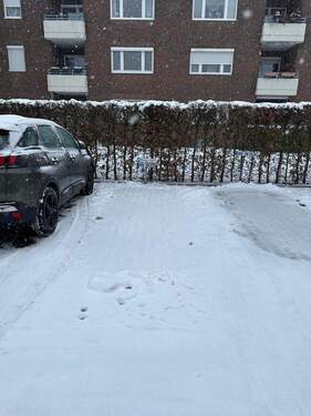 Stellplatz - 4 Zimmer Etagenwohnung in Wilhelmshaven