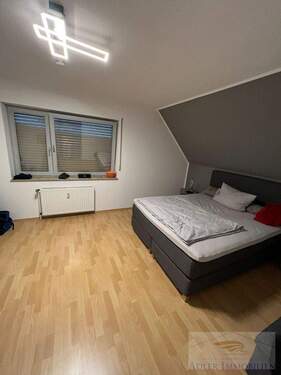 Schlafzimmer - Etagenwohnung mit 78,00 m&sup2; in Altena / Altroggenrahmede zum Kaufen