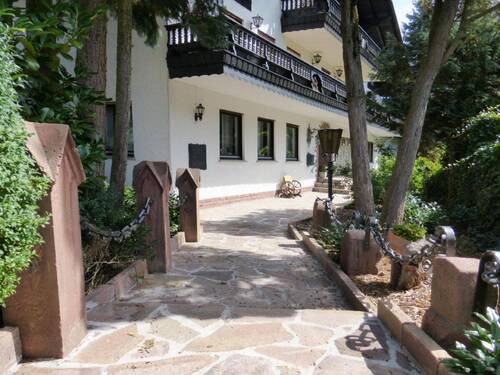 Weg zum Gästehaus - 