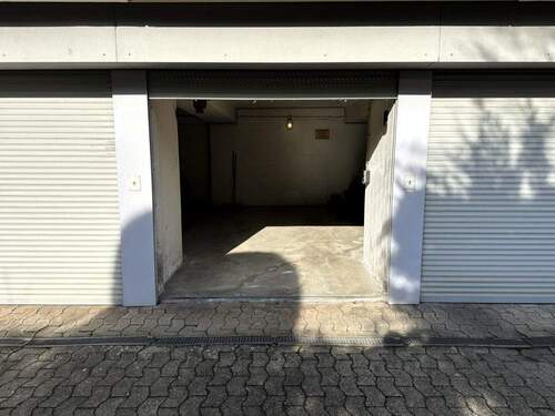 Garage - 