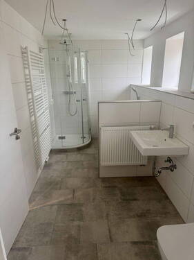 Bad EG - Einfamilienhaus mit 150,00 m² in Landensberg zur Miete