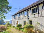 Hausansicht - 7 Zimmer Mehrfamilienhaus, Wohnhaus in Flammersfeld VG