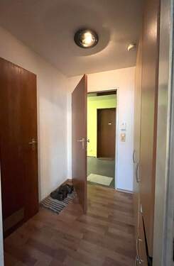 Garderobenflur - Etagenwohnung mit 35,00 m&sup2; in Nürnberg zum Kaufen