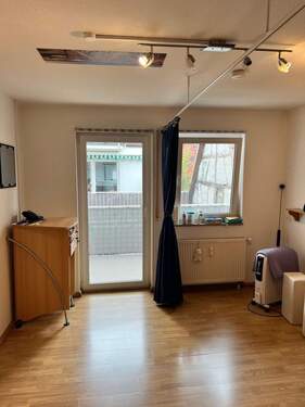 Schlafzimmer.jpg - 2 Zimmer Etagenwohnung zum Kaufen in Bad Kissingen