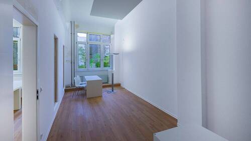 Bürofläche 2 / Raum 1 - Flexible Büroflächen im Prenzlauer Berg - eigenständig, vernetzt, sofort.