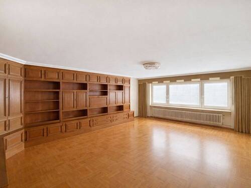 Wohnzimmer unmöbiliert (KI-generiert) - Einfamilienhaus mit 173,00 m&sup2; in Neckargemünd zum Kaufen