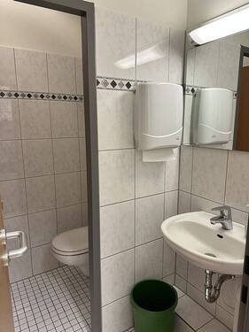 WC I.jpg - 