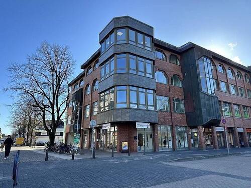 Objektansicht.jpg - Moderne und großzügige Gewerbefläche direkt am Rathausplatz