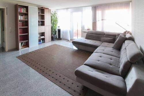 Wohnzimmer (3) - 4 Zimmer Einfamilienhaus zum Kaufen in Linkenheim-Hochstetten