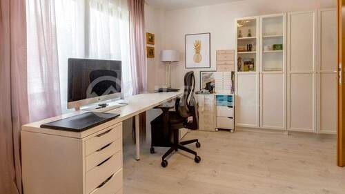 Büro/Zimmer - 