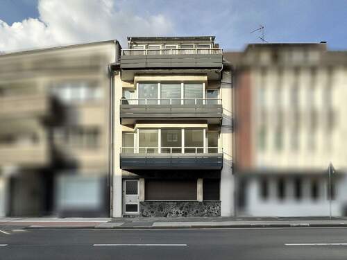 Hausfront - 3 Zimmer Etagenwohnung zum Kaufen in Duisburg