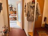 Flur (4) - 3 Zimmer Etagenwohnung zur Miete in Zwickau